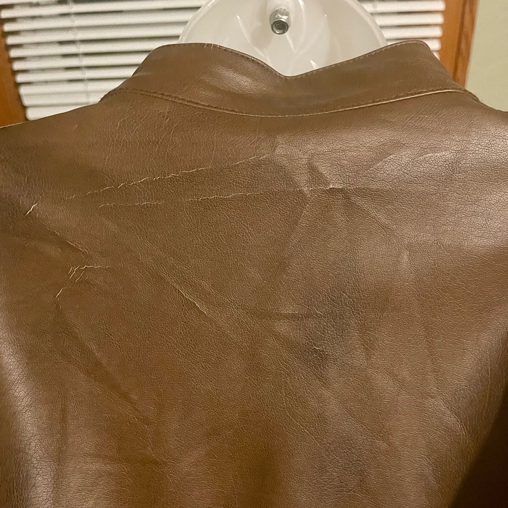 GUESS Jacket - Picture 3 of 7